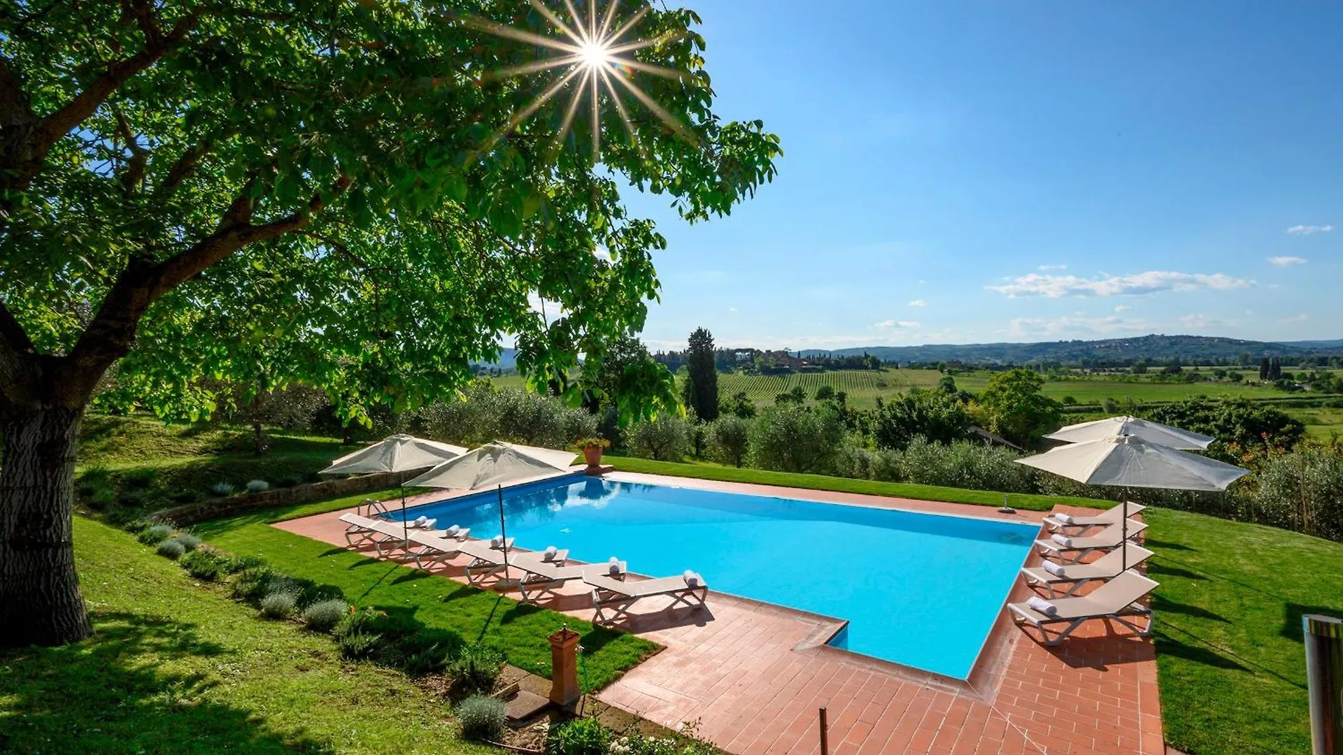 Villa La Monarca 16, Emma Villas Torrita di Siena Italy